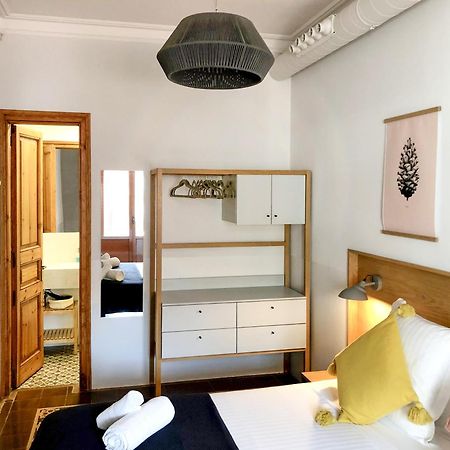 Central Apartments Barcelona Exterior photo